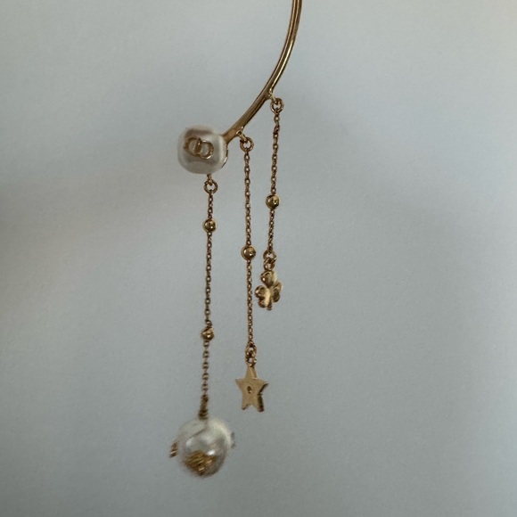 Dior earring - Picture 1 of 4